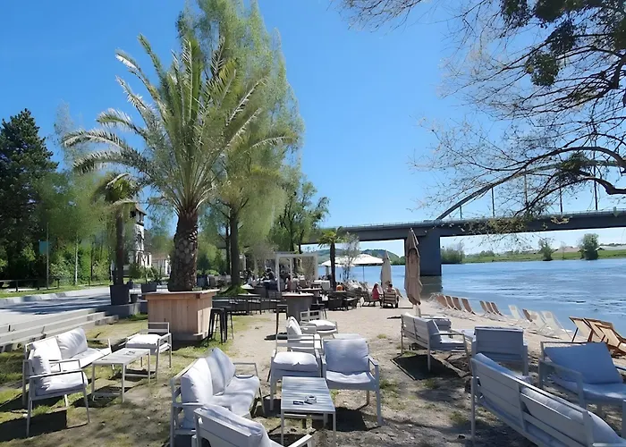 Near The River In Bavaria شقة ديغندورف